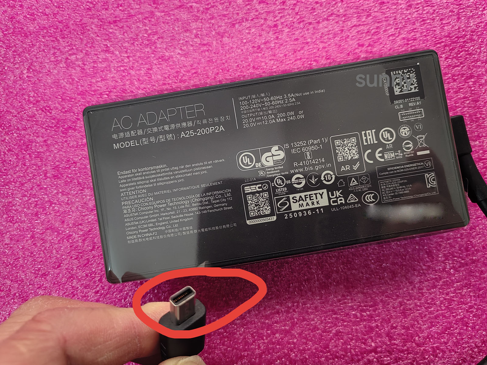 NEW OEM A25-200P2A Rectangle C - Pc Gaming Asus Rog 评论和价格