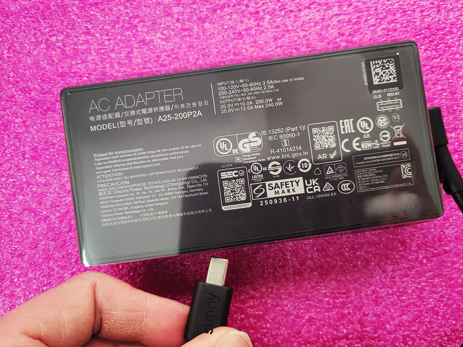 NEW OEM A25-200P2A Rectangle C - Pc Gaming Asus Rog 评论和价格